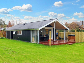 Holiday home Væggerløse XL, Bogø By
